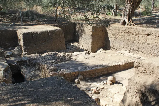 Antandros antik kenti kalıntıları