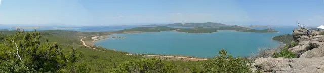 Şeytan Sofrası ve çevresindeki sulak alan