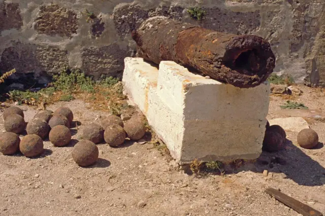Bozcaada Kalesi