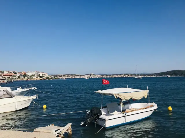 Cunda Adası’ndan bir görünüm