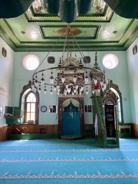 Yeşilyurt köy camisi